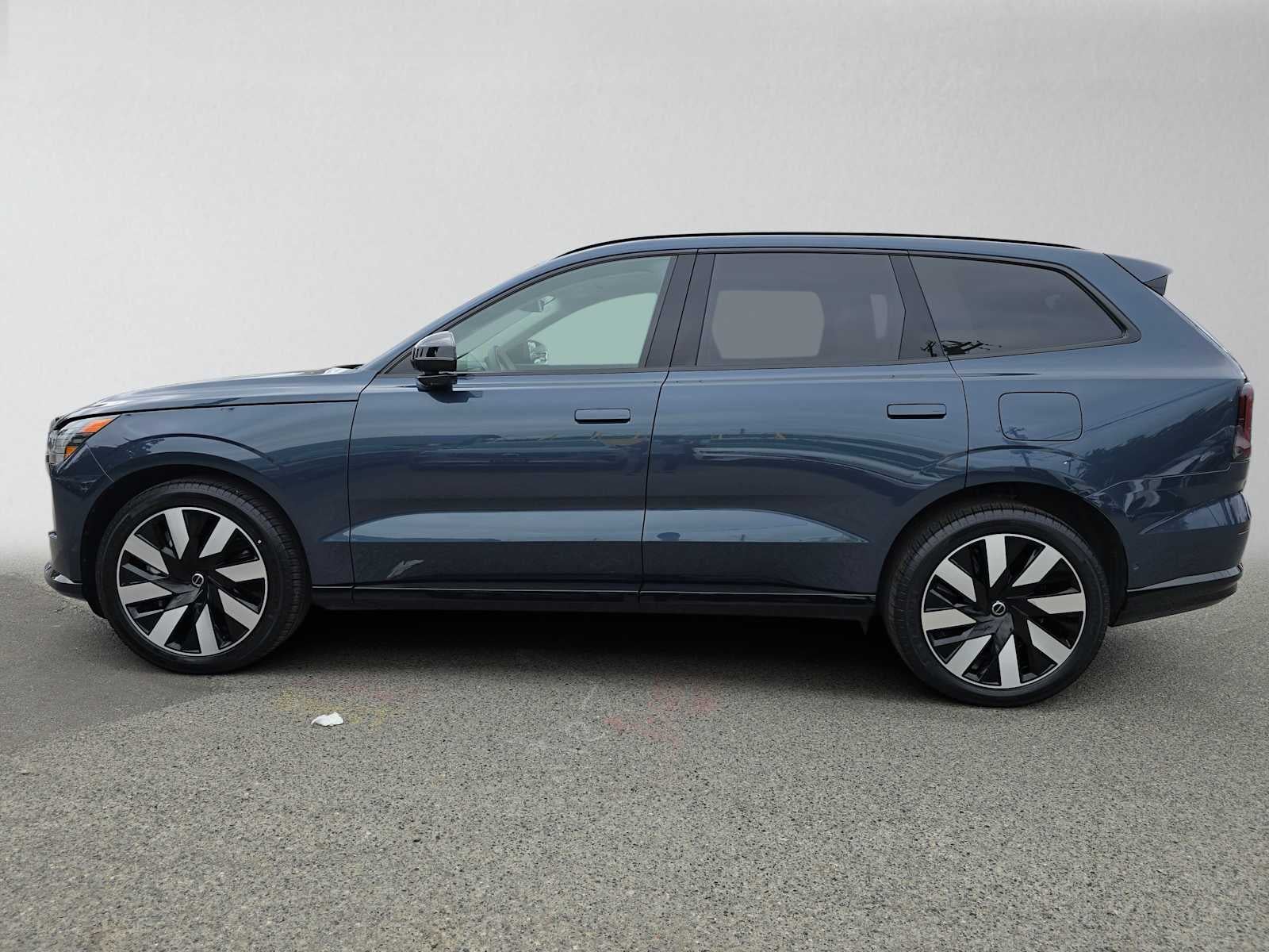 2025 Volvo EX90 Ultra