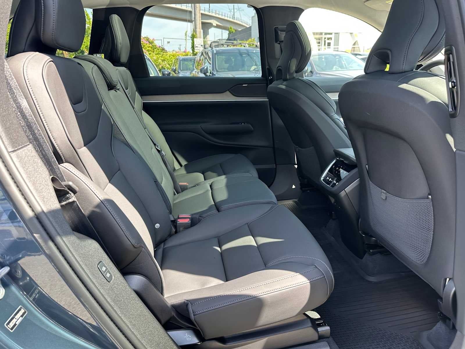 2025 Volvo EX90 Ultra