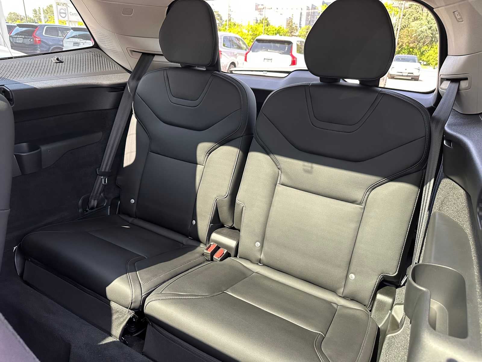 2025 Volvo EX90 Ultra