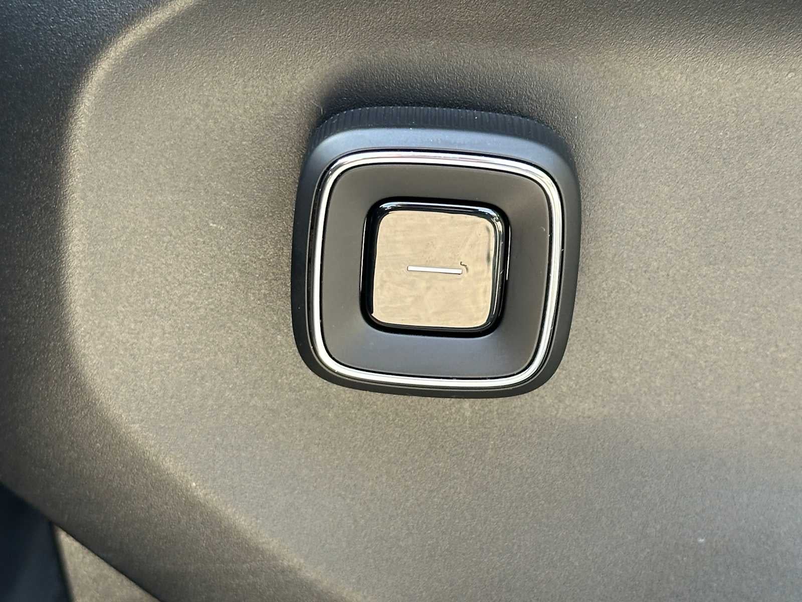 2025 Volvo EX90 Ultra