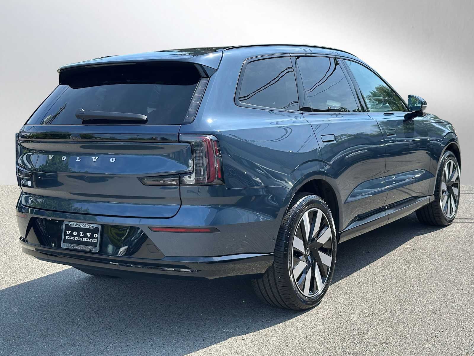 2025 Volvo EX90 Ultra