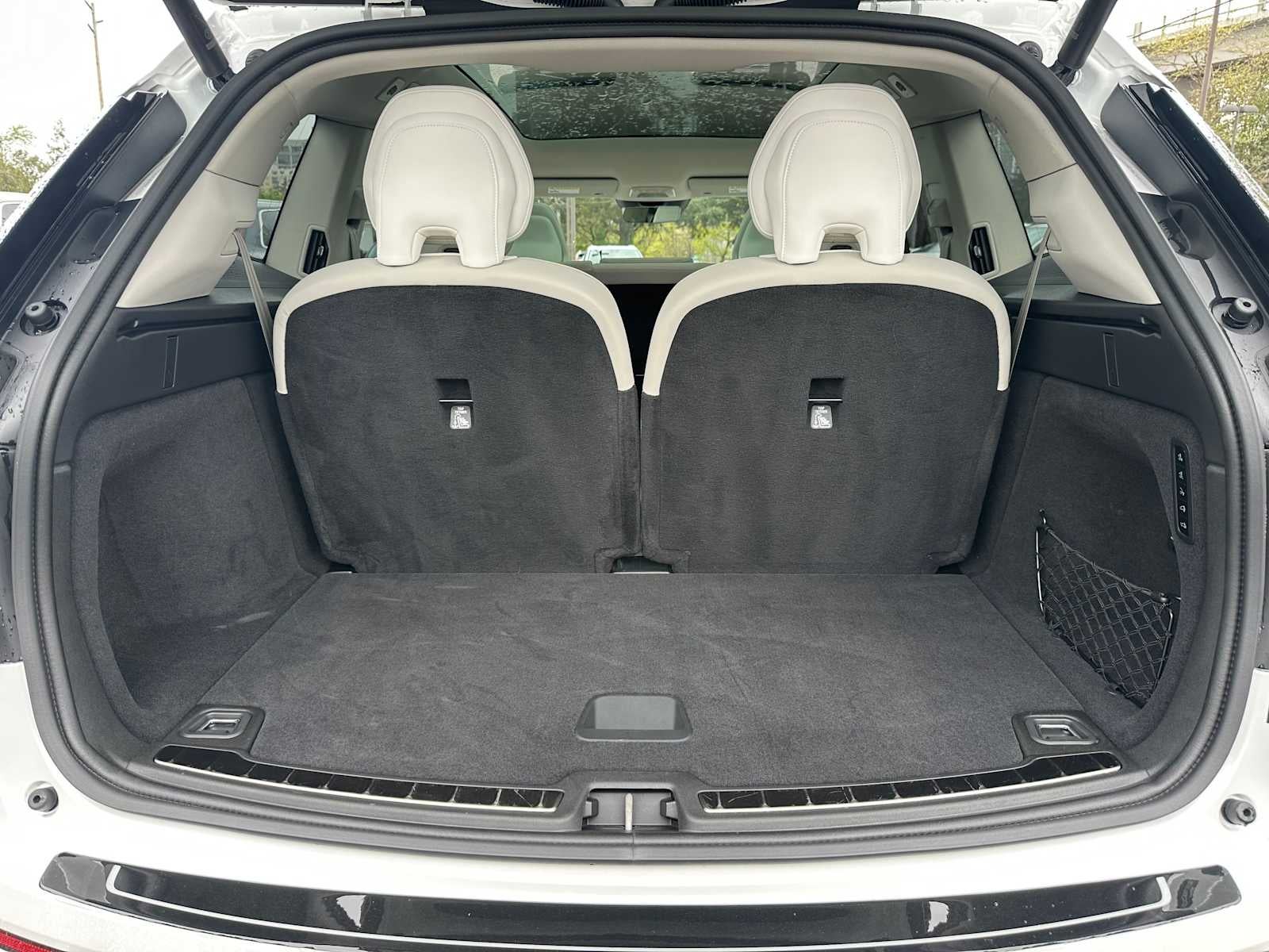 2025 Volvo EX90 Ultra