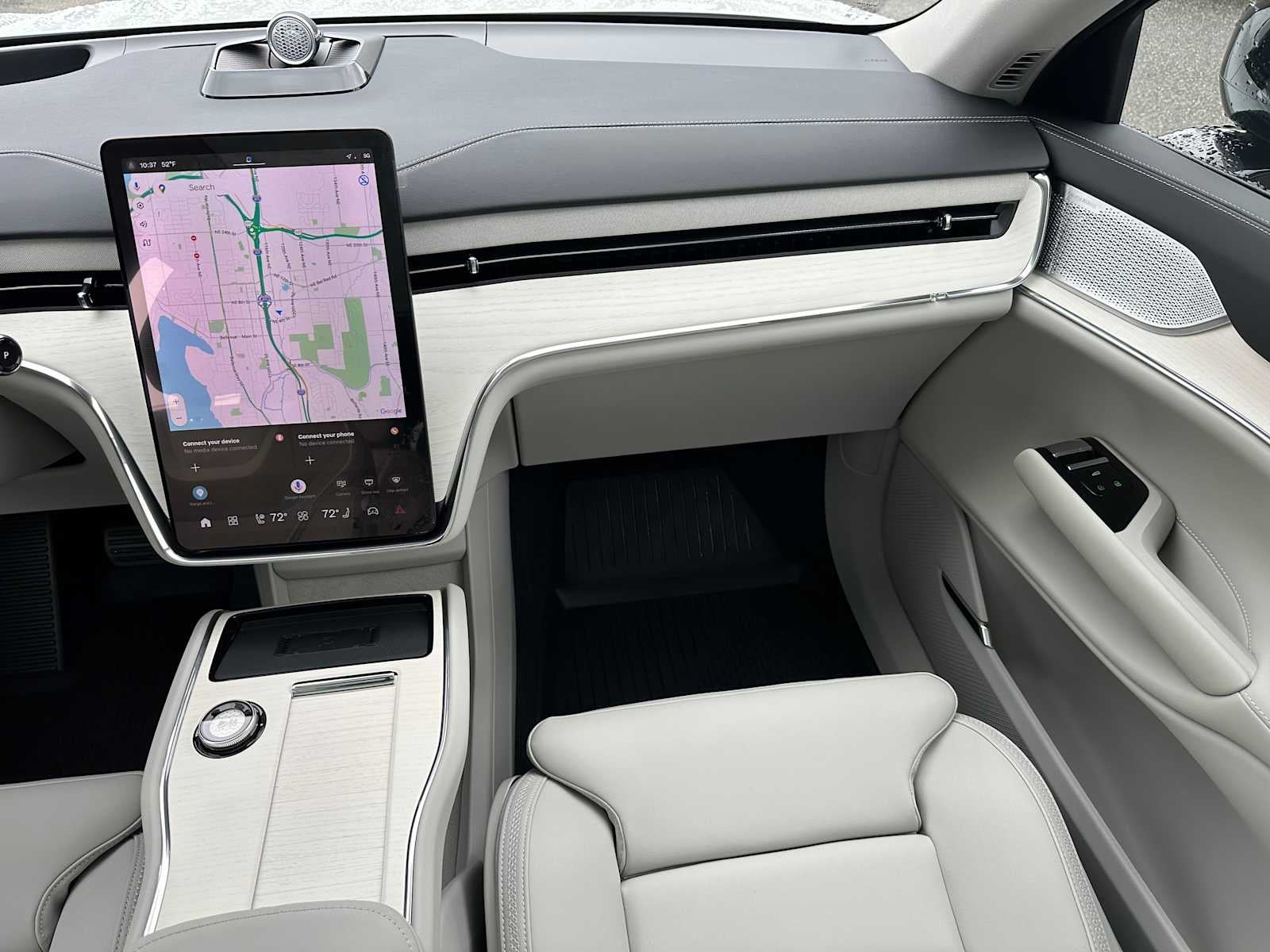 2025 Volvo EX90 Ultra