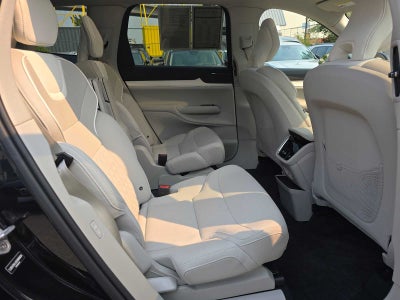 2025 Volvo EX90 Ultra