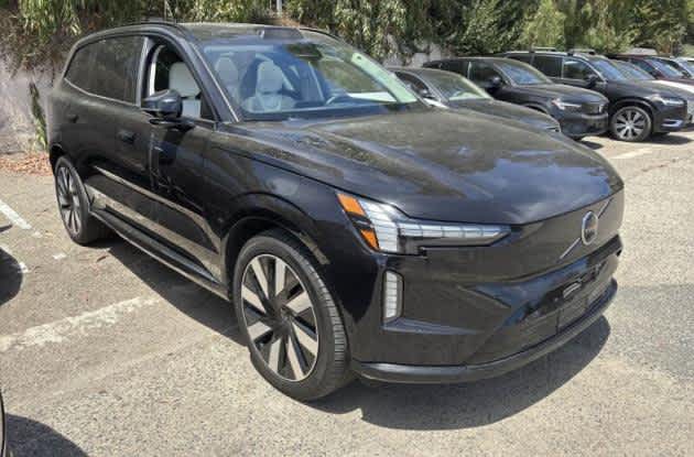 2025 Volvo EX90 Ultra