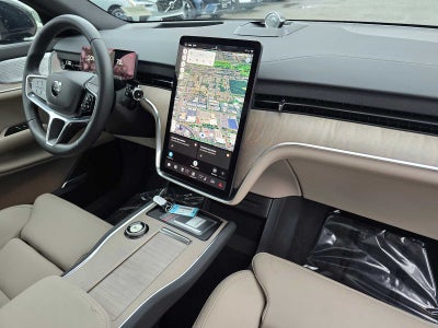 2025 Volvo EX90 Ultra