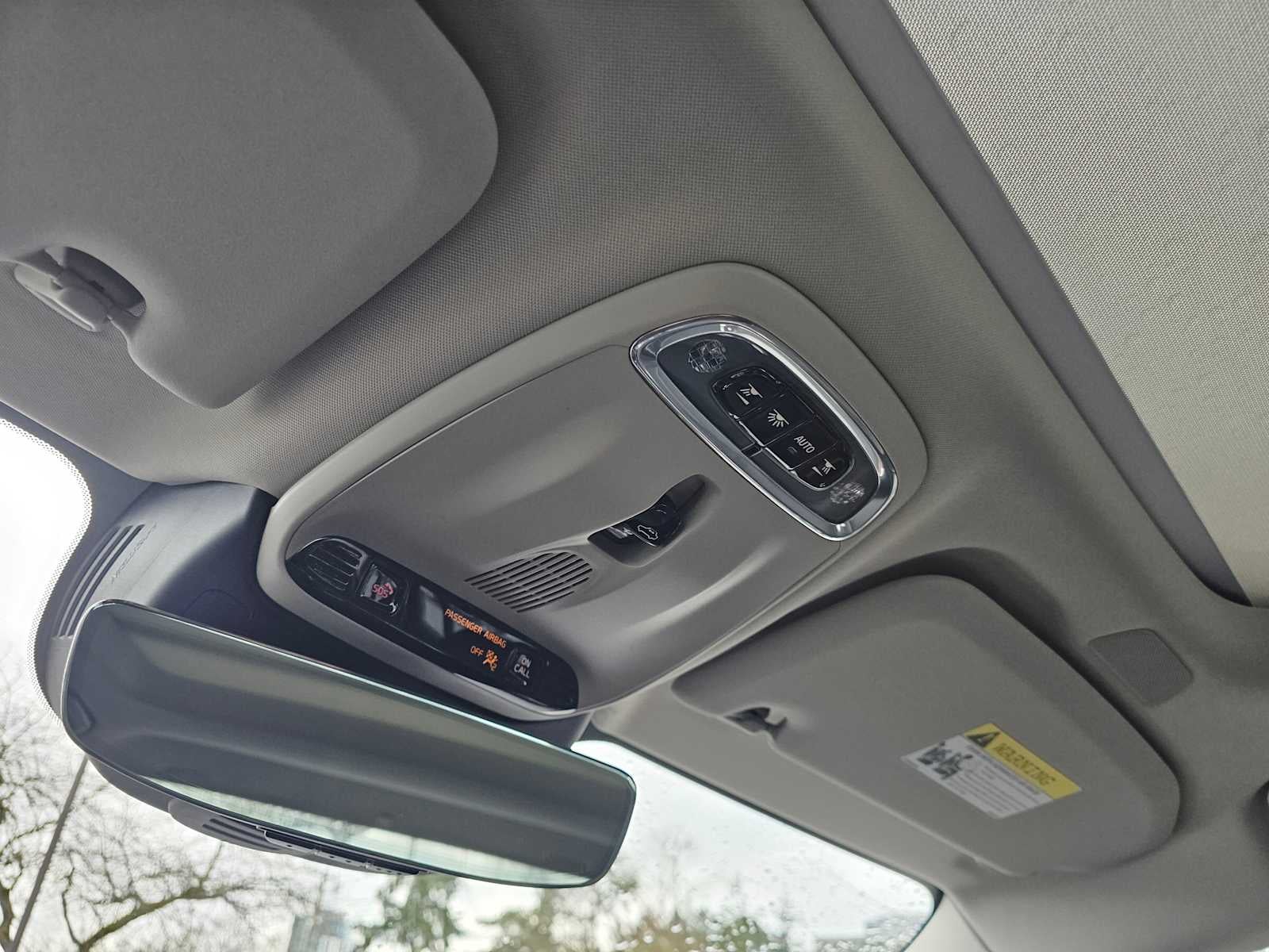 2022 Volvo S60 Recharge Plug-In Hybrid Inscription