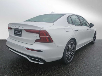 2022 Volvo S60 Recharge Plug-In Hybrid Inscription