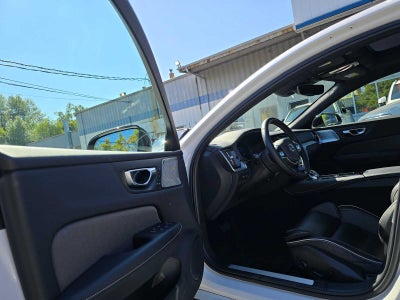 2024 Volvo S60 Recharge Plug-In Hybrid Ultimate Black Edition