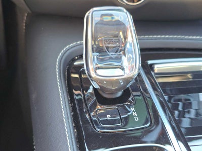 2024 Volvo S60 Recharge Plug-In Hybrid Ultimate Black Edition