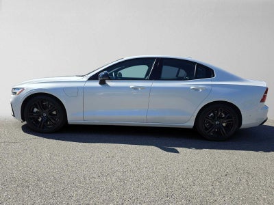 2024 Volvo S60 Recharge Plug-In Hybrid Ultimate Black Edition