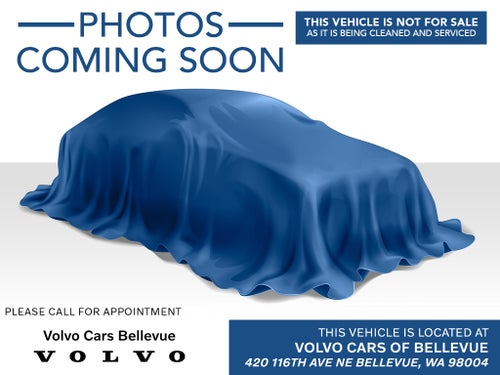 2024 Volvo S60 Recharge Plug-In Hybrid Plus Dark Theme