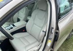 2024 Volvo S60 Recharge Plug-In Hybrid Plus Dark Theme