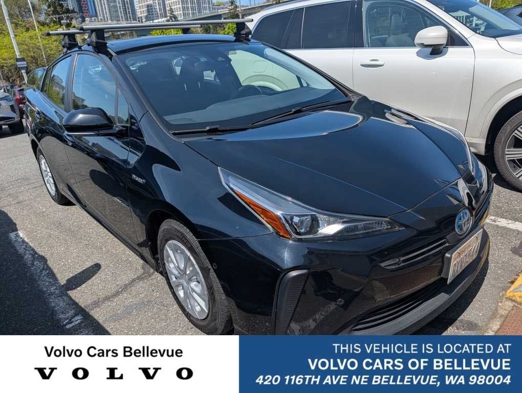 2020 Toyota Prius LE