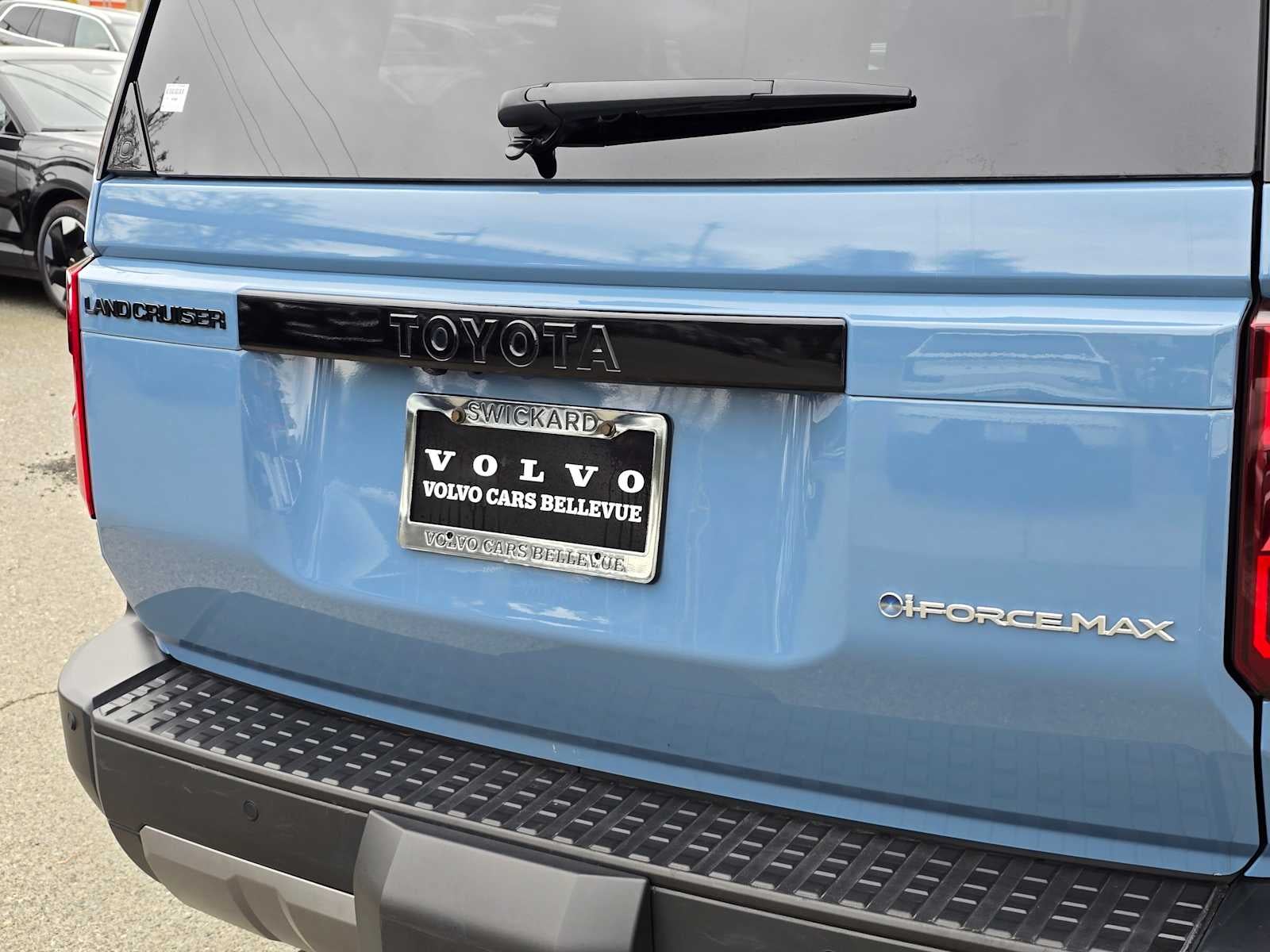 2024 Toyota Land Cruiser 4WD (Natl)