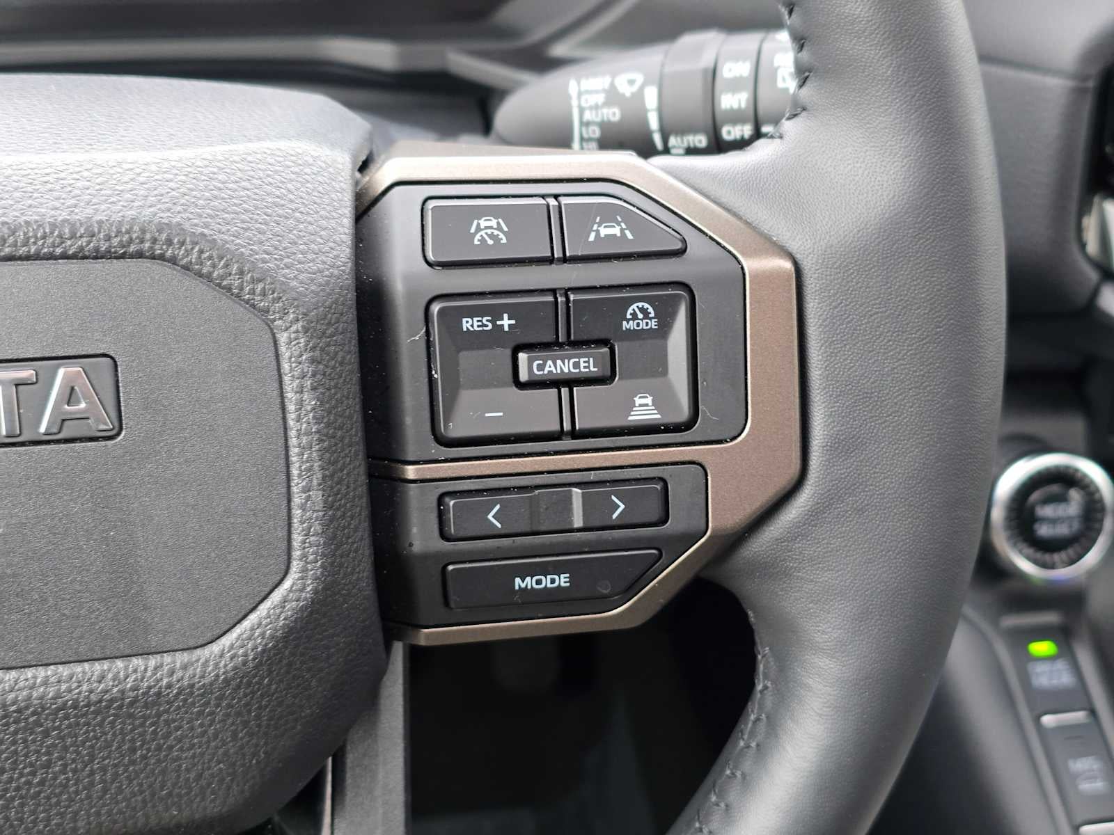 2024 Toyota Land Cruiser 4WD (Natl)