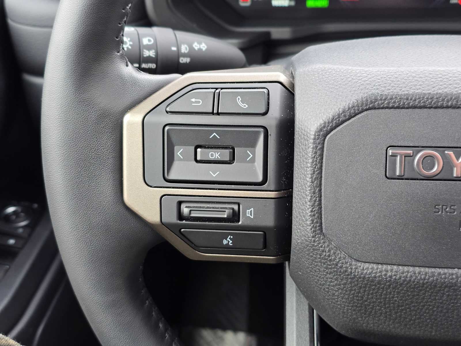 2024 Toyota Land Cruiser 4WD (Natl)