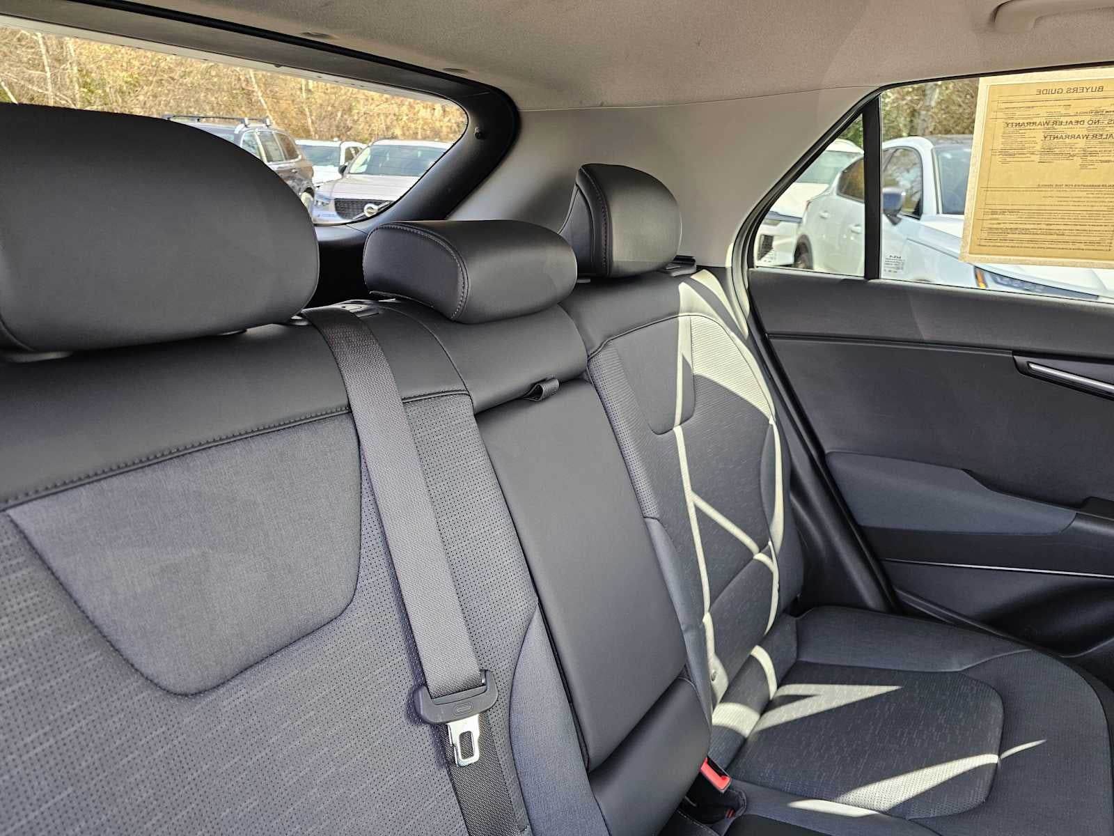 2023 Kia Niro SX