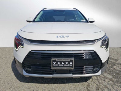 2023 Kia Niro SX