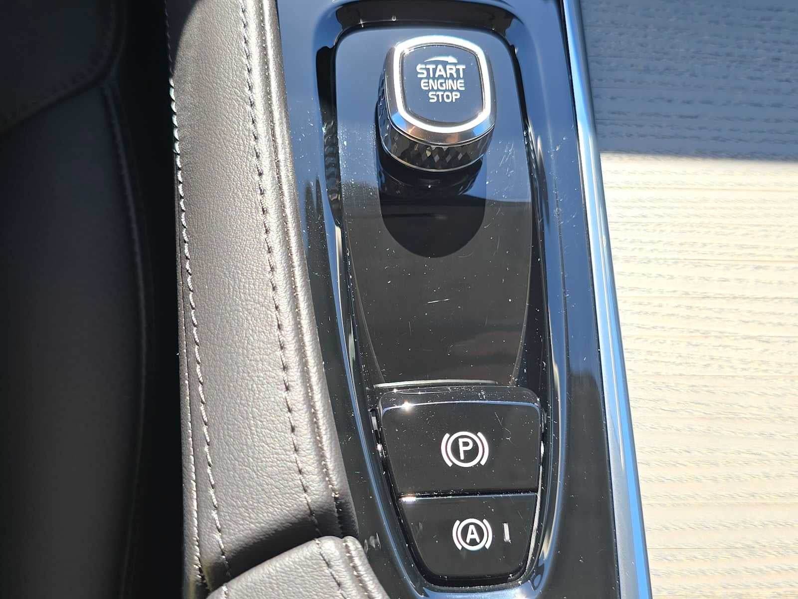2025 Volvo S90 Plus