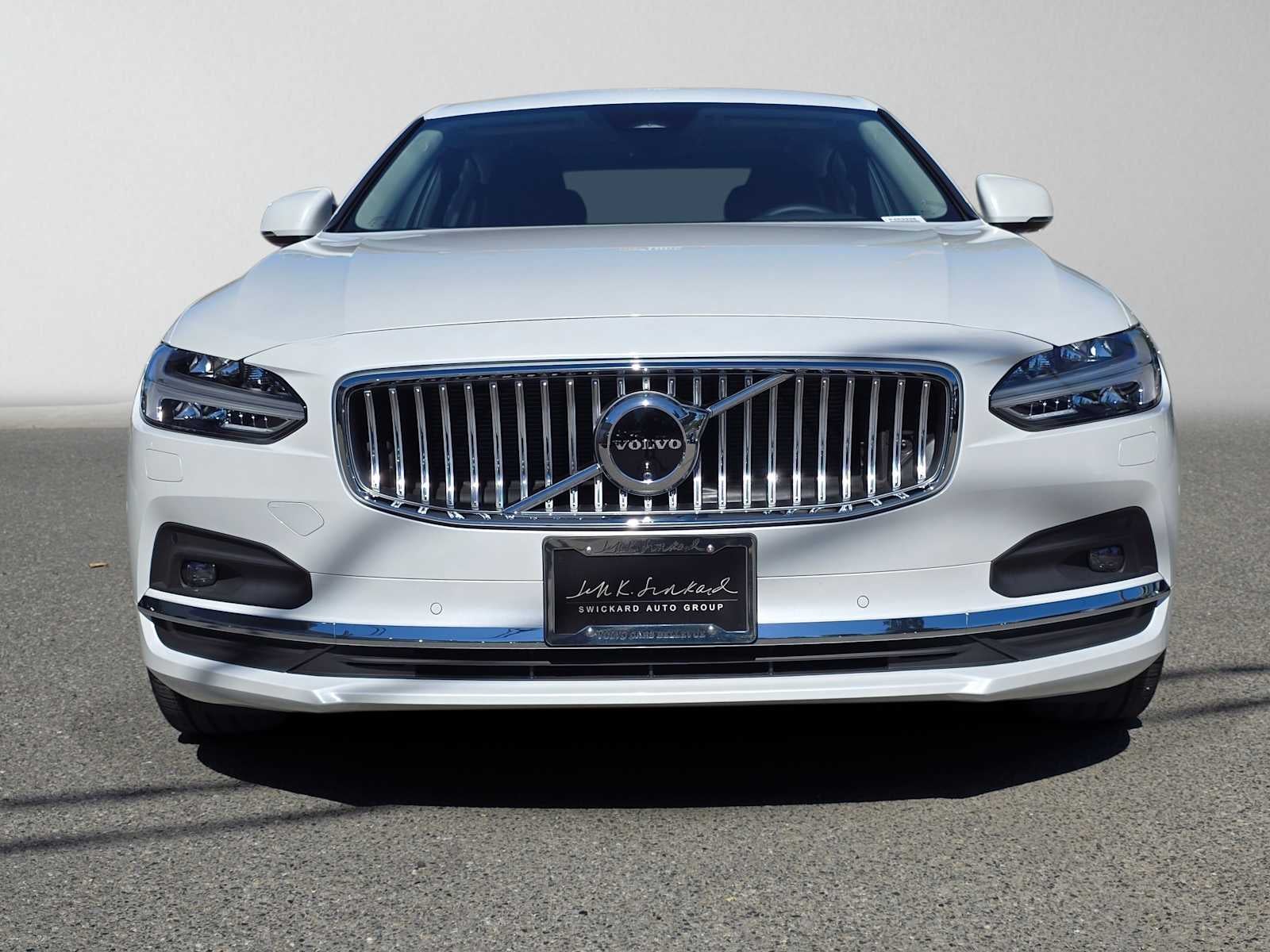 2025 Volvo S90 Plus