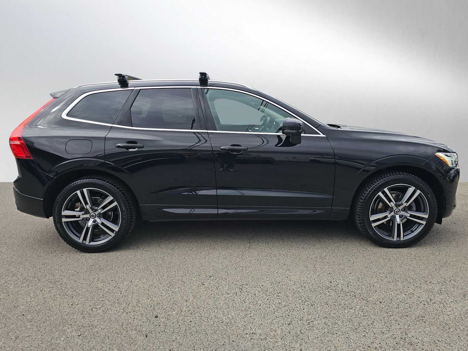 2019 Volvo XC60 Momentum
