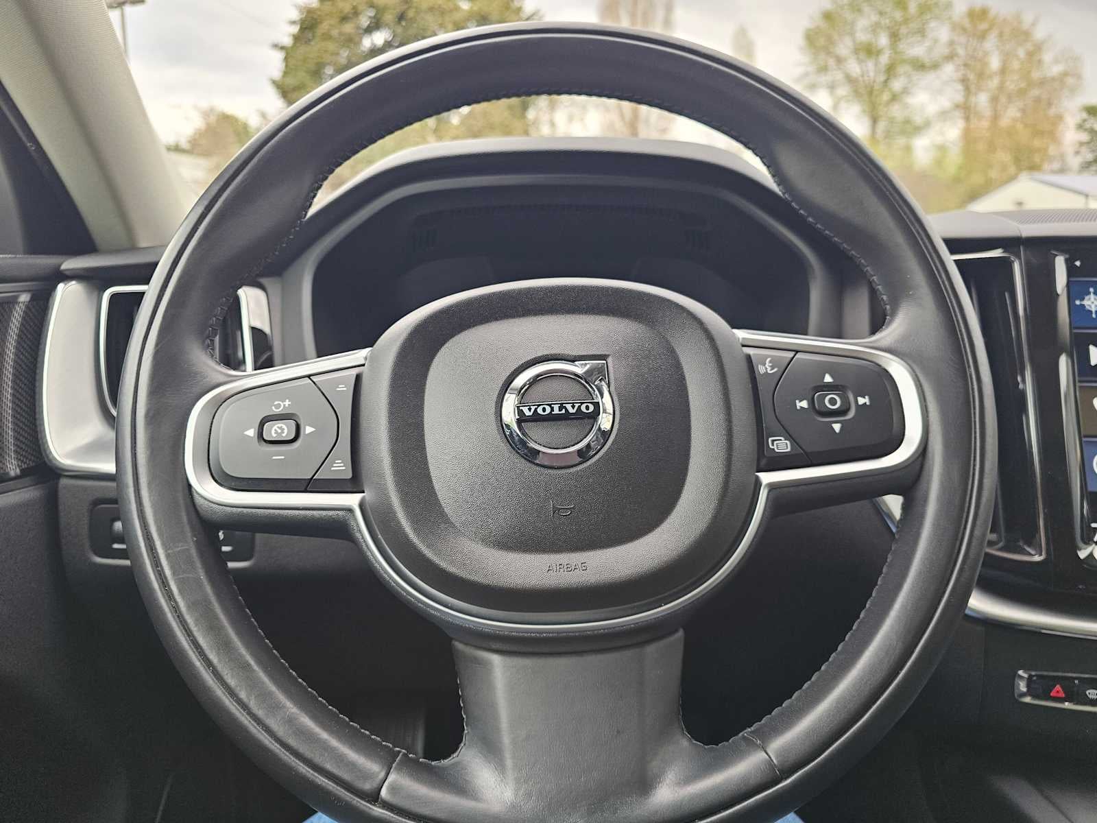 2019 Volvo XC60 Momentum