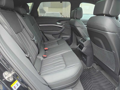 2023 Audi e-tron S Premium Plus