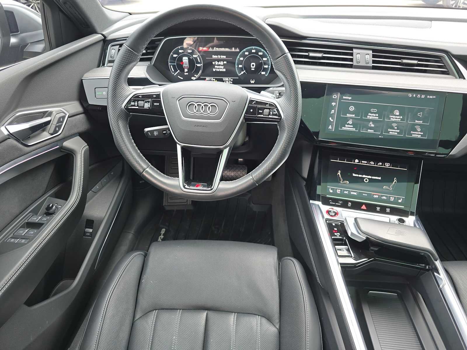 2023 Audi e-tron S Premium Plus