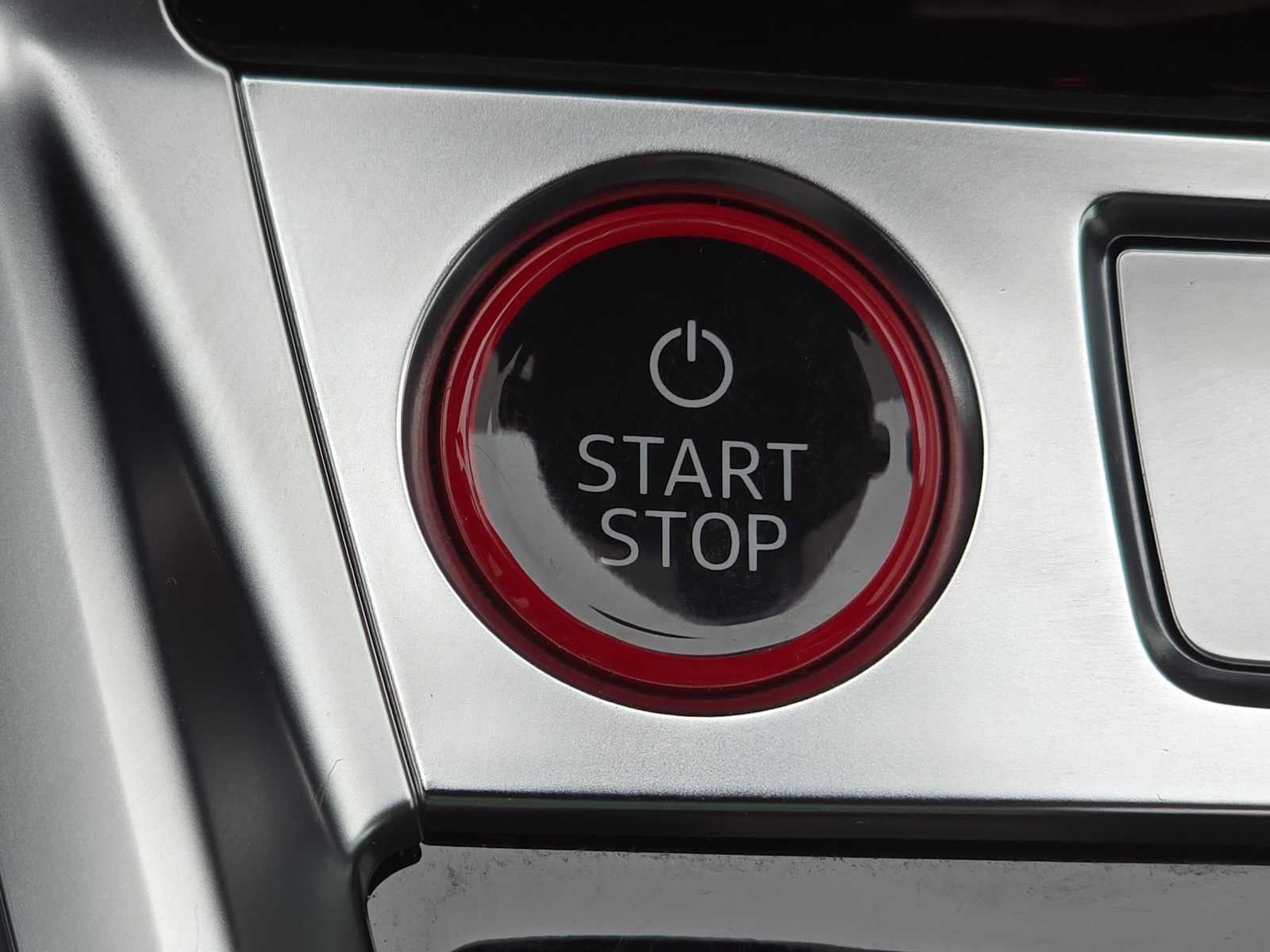 2023 Audi e-tron S Premium Plus