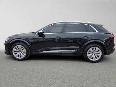 2023 Audi e-tron S Premium Plus