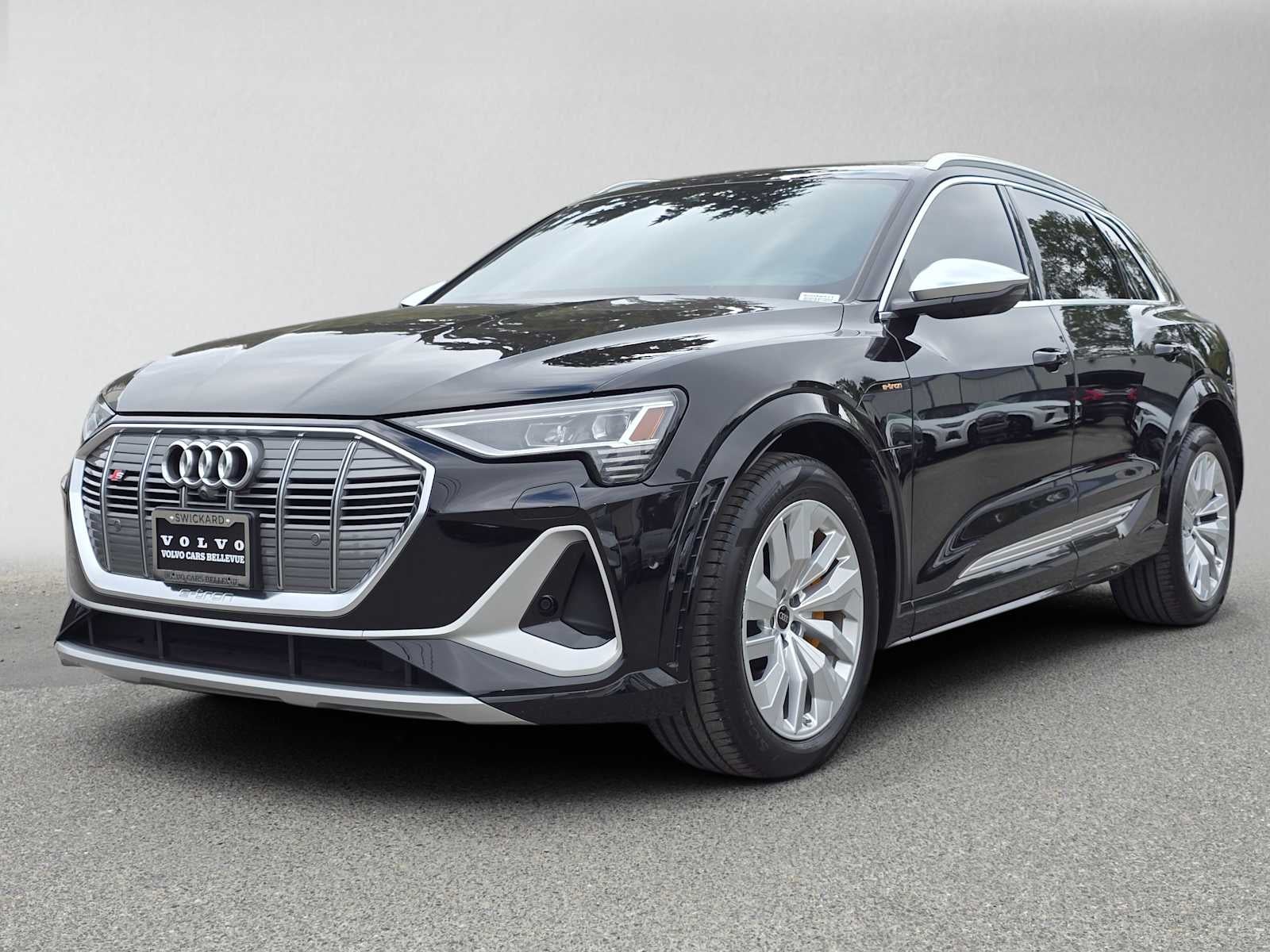2023 Audi e-tron S Premium Plus