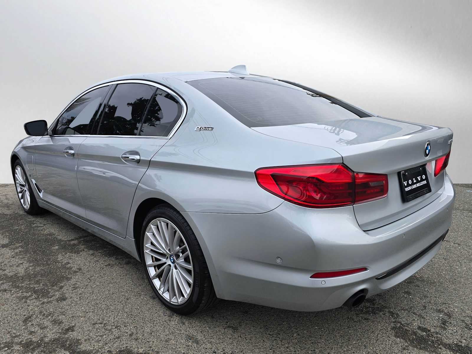 2018 BMW 5 Series 530e xDrive iPerformance