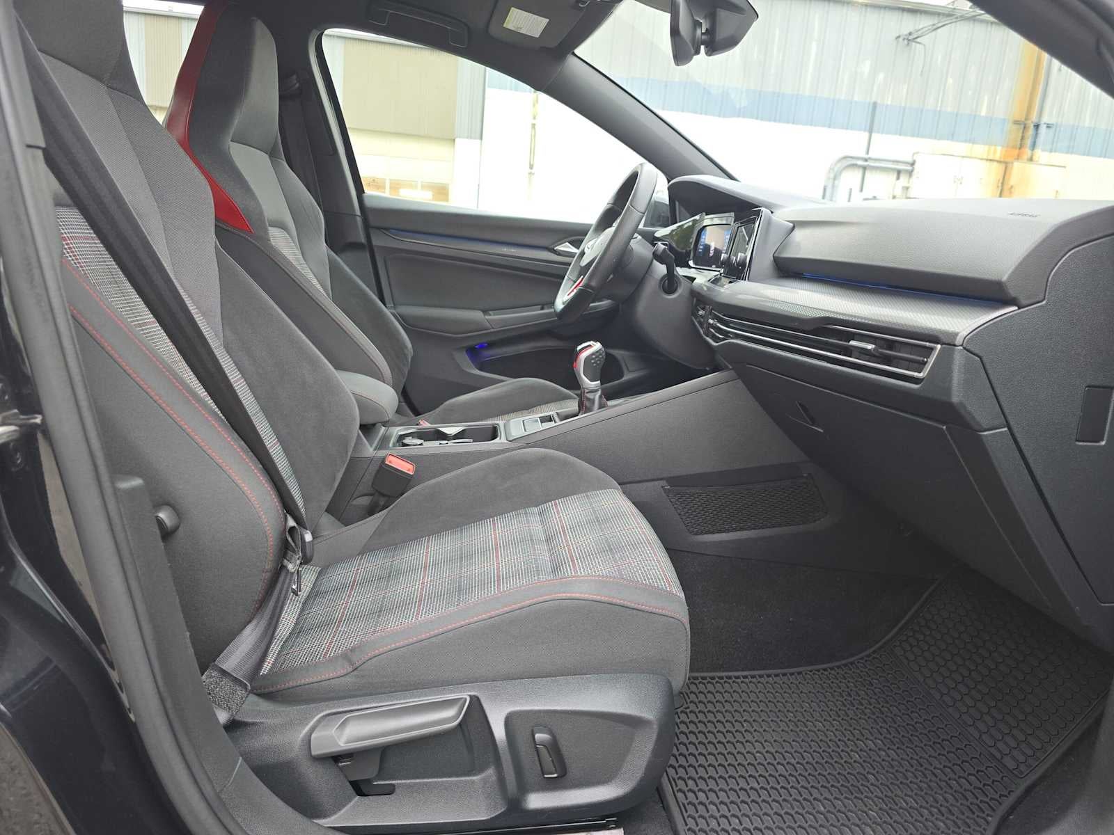 2022 Volkswagen Golf GTI S
