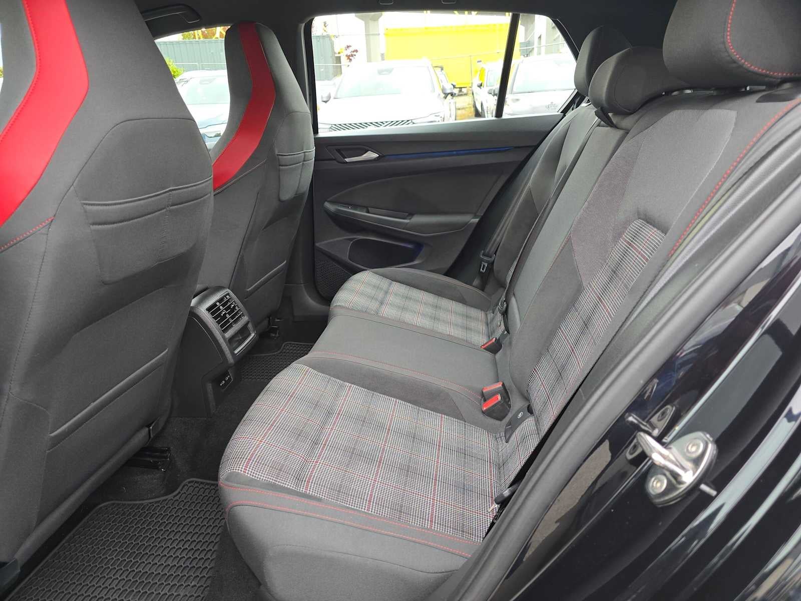 2022 Volkswagen Golf GTI S