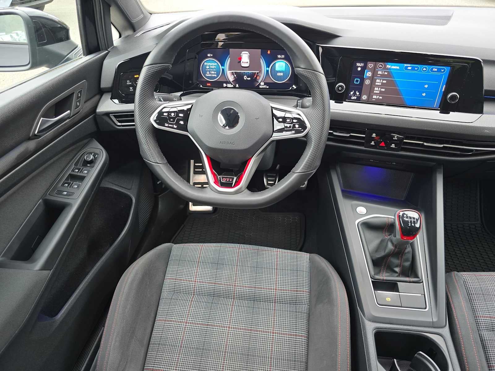 2022 Volkswagen Golf GTI S