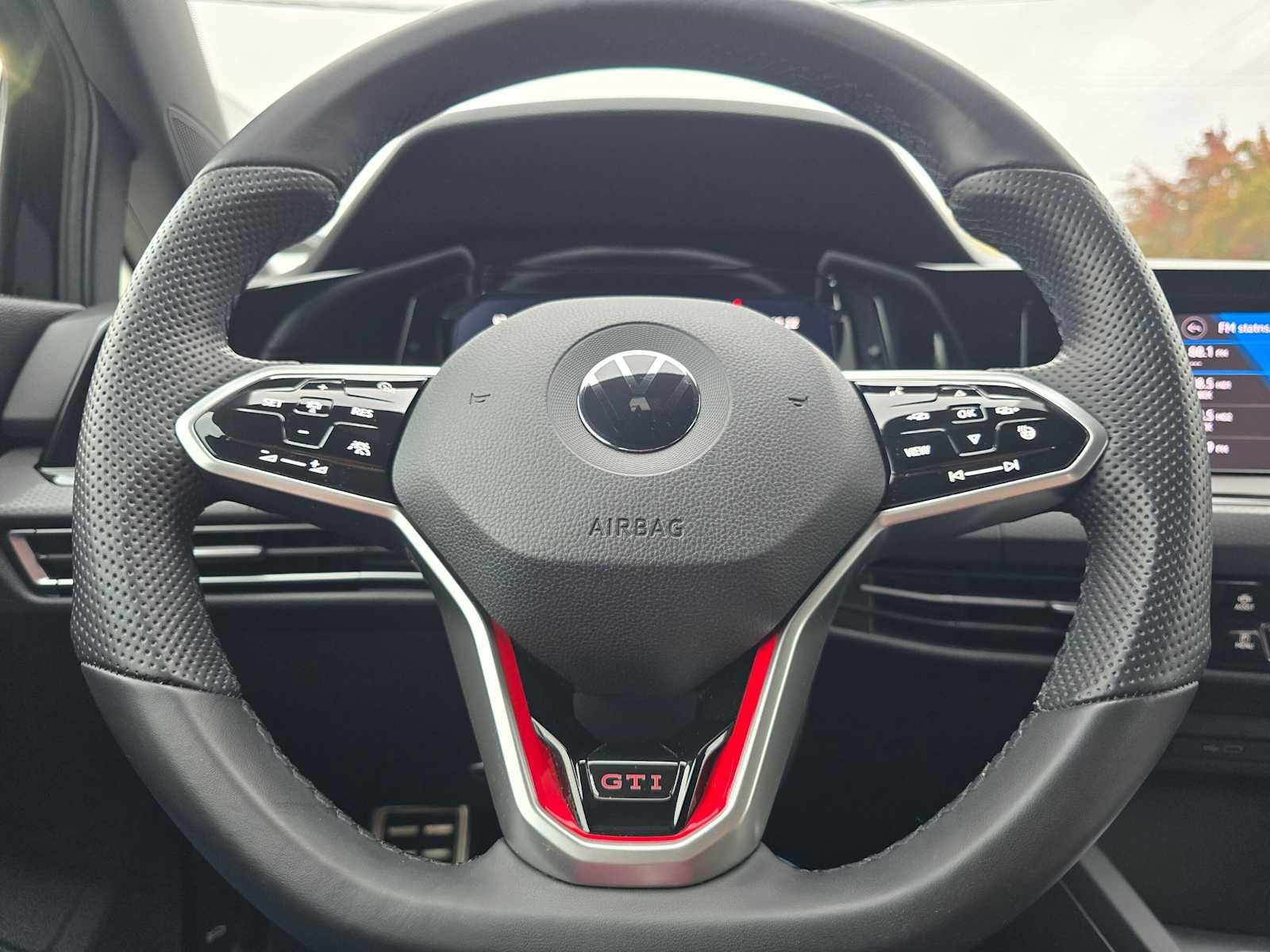 2022 Volkswagen Golf GTI S