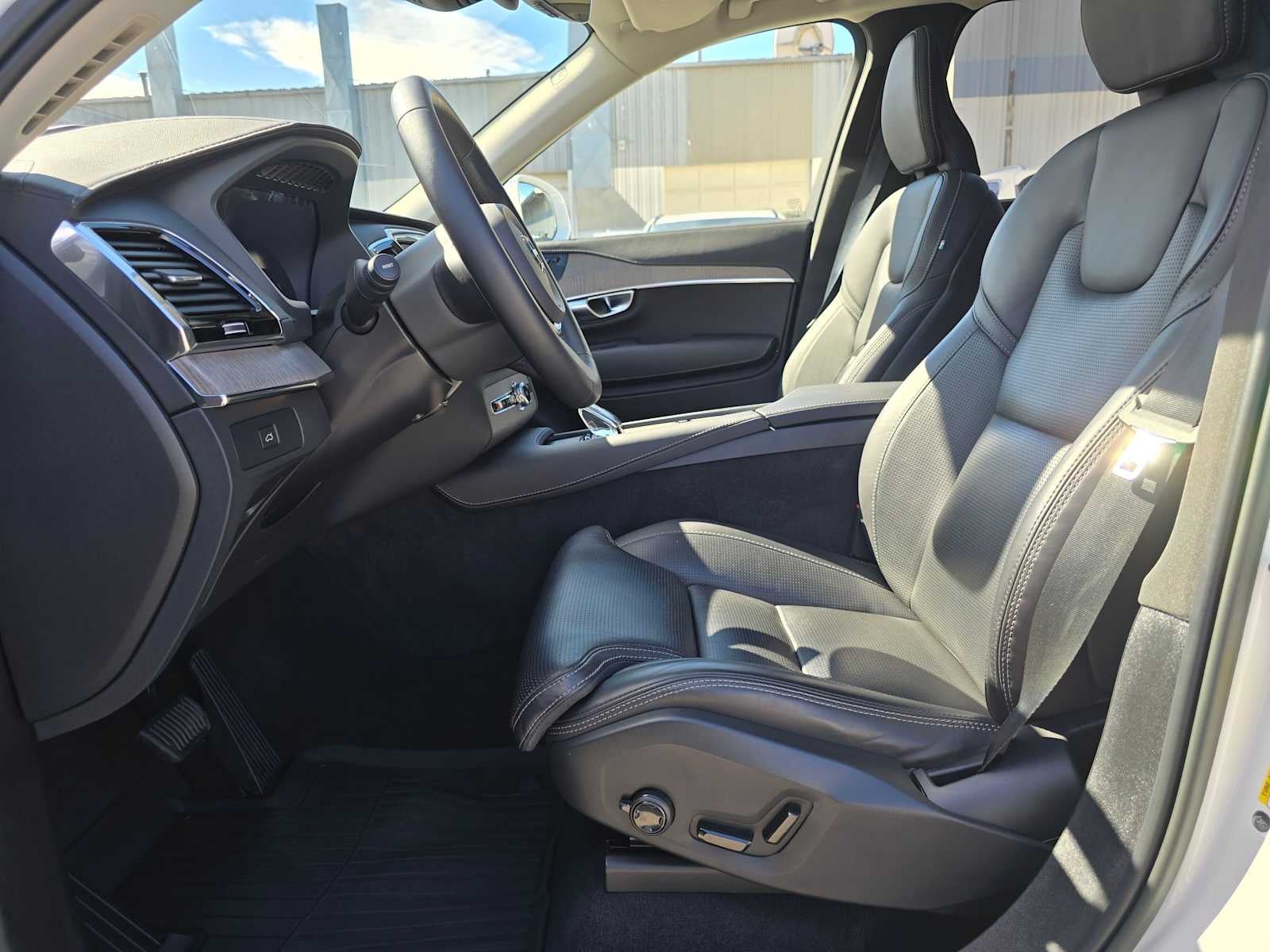 2023 Volvo XC90 Ultimate