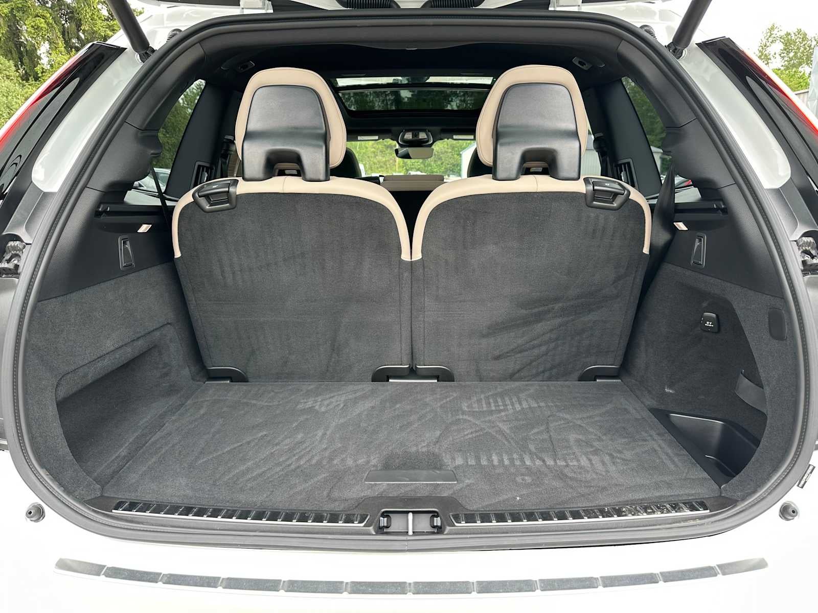 2025 Volvo XC90 Plus