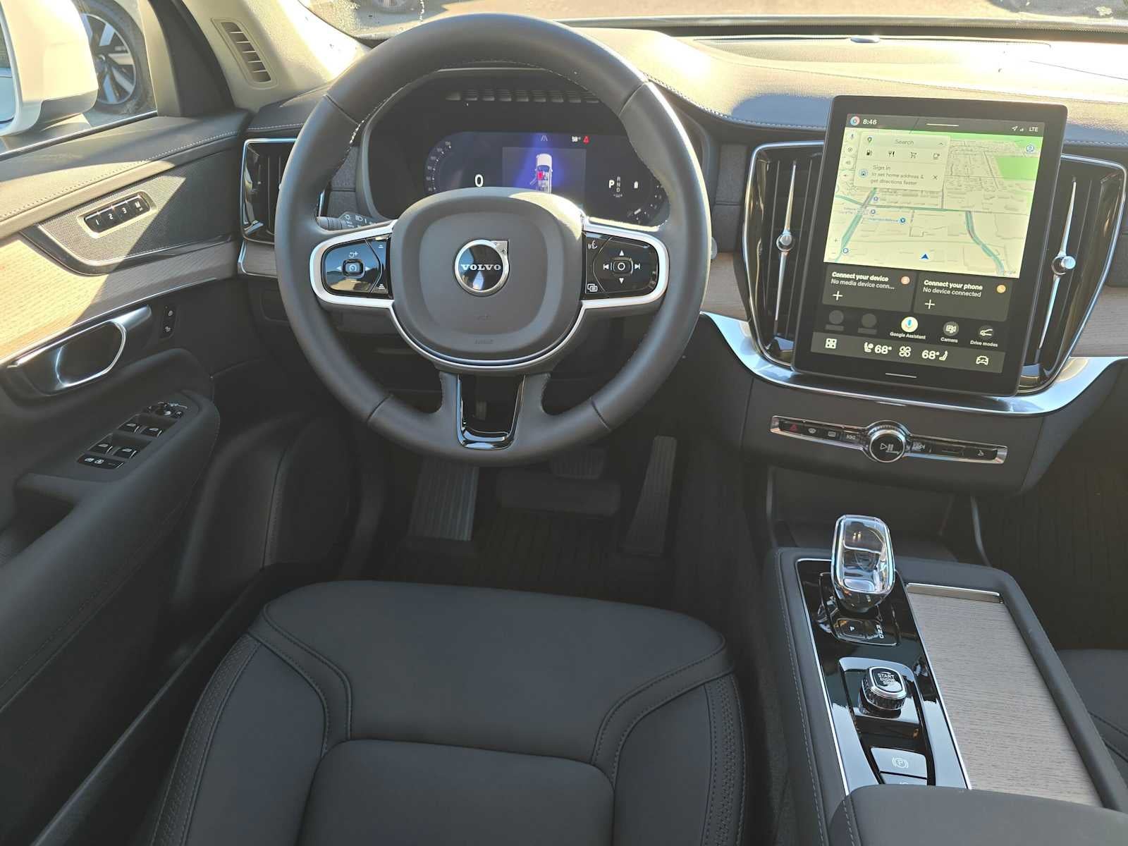 2026 Volvo XC90 Plus