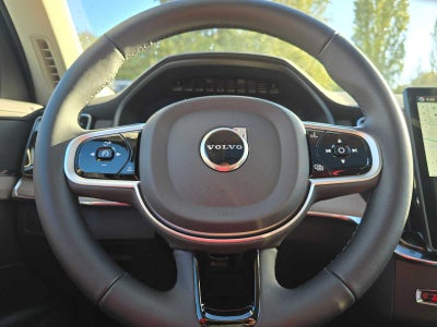 2026 Volvo XC90 Plus