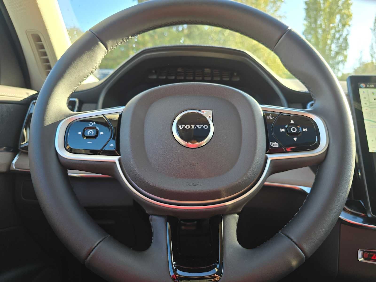 2026 Volvo XC90 Plus