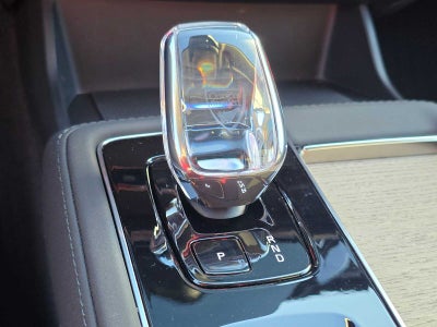 2026 Volvo XC90 Plus