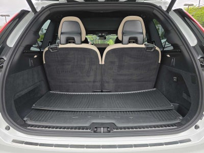 2026 Volvo XC90 Plus