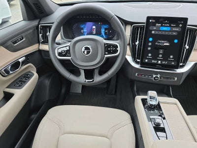 2026 Volvo XC90 Plus