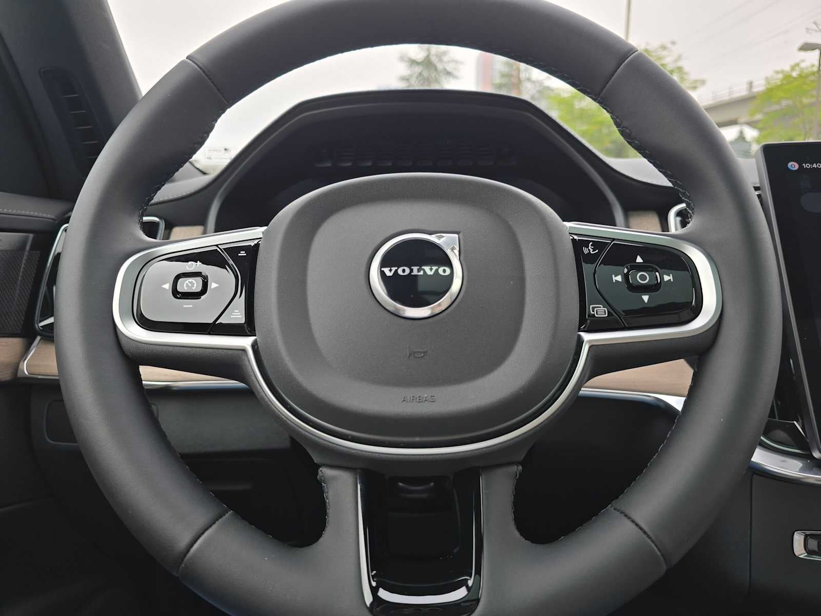 2026 Volvo XC90 Plus