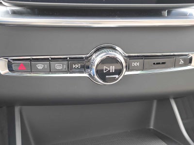 2026 Volvo XC90 Plus