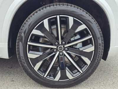 2026 Volvo XC90 Plus