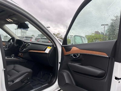 2025 Volvo XC90 Plus