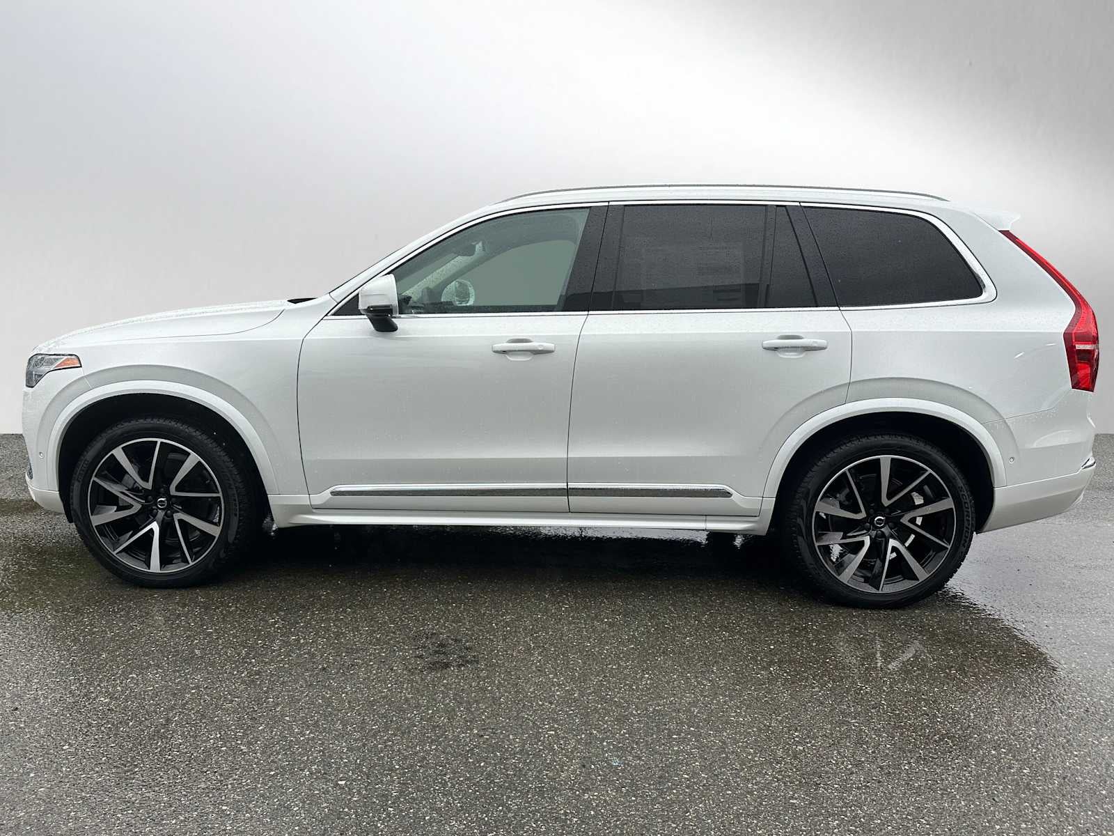 2025 Volvo XC90 Plus